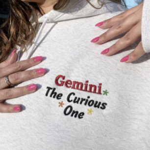 einzigartiger Gemini Hoodie bestickt Geschenk  Bestickter Hoodie