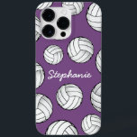 Einzigartiger Individuelle Name Volleyball Lila title_seo2<br><div class="desc">Ein cooles iPhone pro max Gehäuse mit einem individuelle Name und einem Stück Volleyball vor einem pastellfarbenen lila Hintergrund.</div>