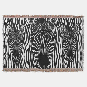 Einzigartiger Zebrakopf auf Zebradruck Decke