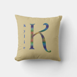 Einzigartiges Erdtone-Letter K-Monogramm Kissen