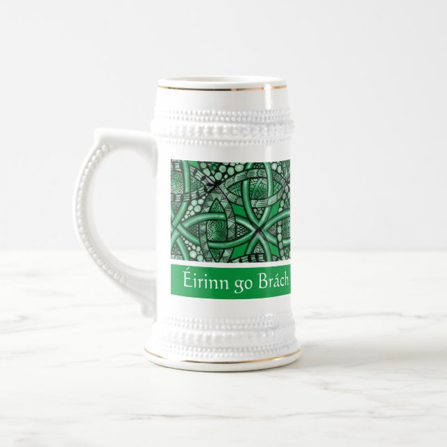 Éirinn go Brách Kelly Green Celtic Knot Bierglas (Links)