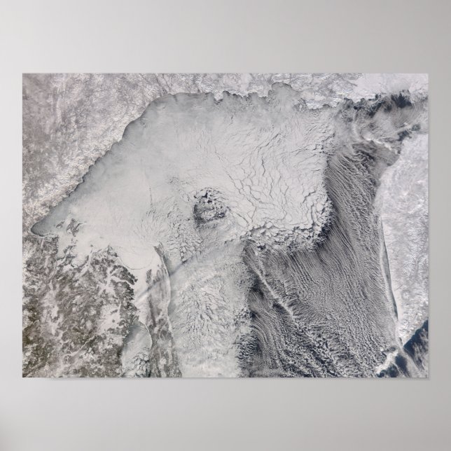 Eis- und Nebenstraßen im Meer von Okhotsk Poster (Vorne)