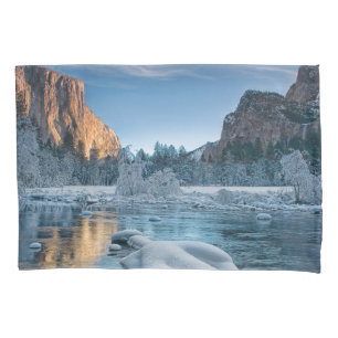 Eis und Schnee Rime Ice im Yosemite-Tal Kissenbezug