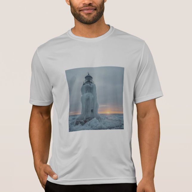 Eisbedeckter Küstenleuchtturm T-Shirt (Vorderseite)