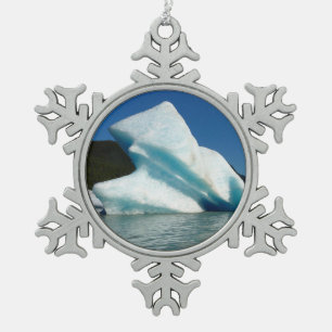 Eisberg auf dem Mendenhall-See in Alaska Schneeflocken Zinn-Ornament