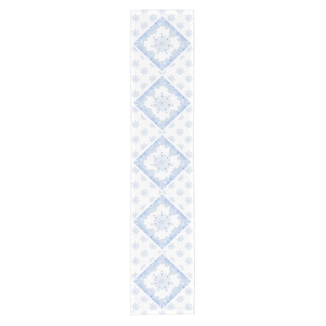 Eisblauer Schneeflocken Kurzer Tischläufer (Vorderseite)
