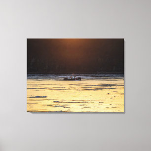 Eisbrecher bei Sonnenuntergang Leinwanddruck