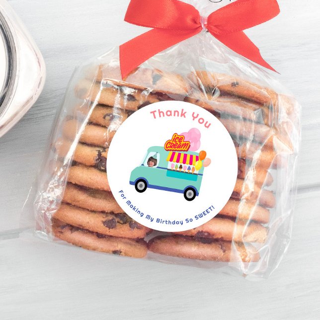 Eiscreme, die du zum Geburtstag schreit Runder Aufkleber (Von Creator hochgeladen)