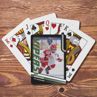Eishockeyspieler behalten die Dynamik des Green Spielkarten