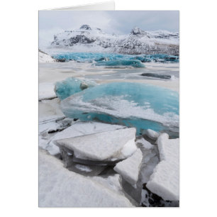 Eisige Gletscherformationen im Winter
