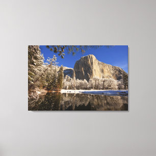 El Capitan reflektiert in den Merced River in Leinwanddruck