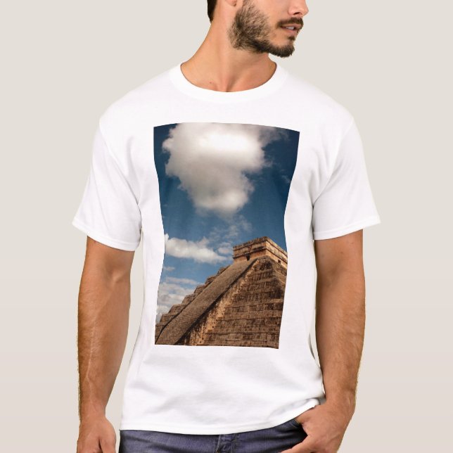 EL Castillo bei Chichen Itza T-Shirt (Vorderseite)