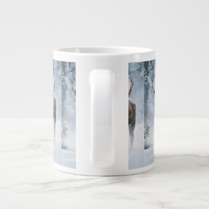 Elchbulle beim Durchqueren von borealem Schnee Jumbo-Tasse