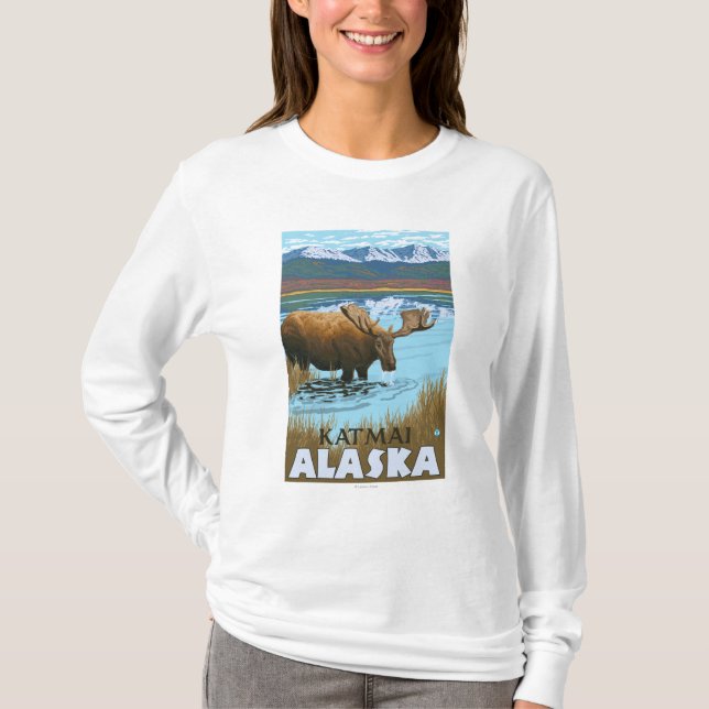 Elche, die in See - Katmai, Alaska trinken T-Shirt (Vorderseite)