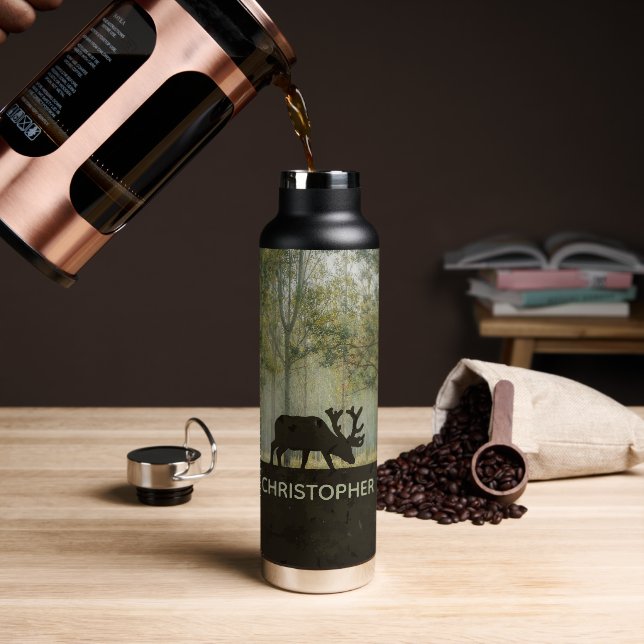 Elche in Forest Illustration Name hinzufügen Trinkflasche (Kaffee)