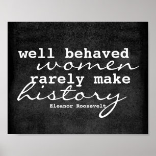 Eleanor Roosevelt cite une affiche sur les femmes