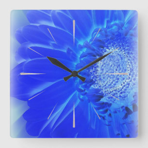 electric blue gerbera quadratische wanduhr