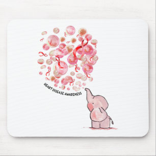 Elefant bläst rote Luftballons auf Herzerkrankung Mousepad