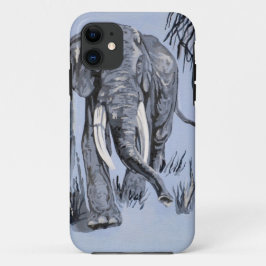 Elefant, der durch die waldreiche Savanne in Blau  iPhone 11 Hülle