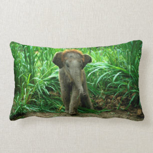 Elefant und Gras Lendenkissen