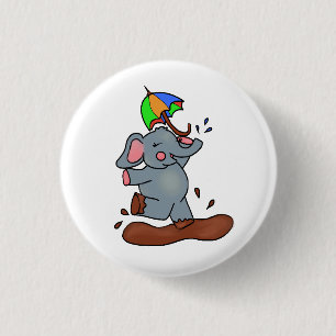 Elefanten erhalten einen großen Schmutzknopf Button
