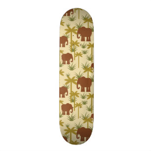 Elefanten und Palmen in der Tarnung Skateboard
