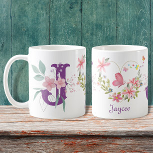 Eleganfarbene Blütenschmetterlingsmonogramm J Kaffeetasse