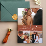 Elegant 3 Foto Collage Terracotta Script Wedding Dankeskarte<br><div class="desc">Minimalistisch Boho Modernes, elegantes Script 3 Foto Collage Terracotta Wedding Dankeschön Karte. Stilvolle Hochzeit dank Karte Vorlage mit 3 Foto auf der Vorderseite und 1 Foto auf der Rückseite. Mit dem Text "Danke" in einer Wirblen Hand schreiben Typografie Skript-Schriftart mit Swash-Schwanz und kleine Liebe Herz auf erdigen Rost Terrakotta Farbe...</div>