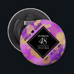 Elegant 48. Geburtstag von Amethyst Flaschenöffner<br><div class="desc">Feiern Sie mit diesem stilvollen Flaschenöffner den 48. amethysten Hochzeitstag! Elegante Schwarz-Weiß-Schriften mit vergoldeten sechseckigen Konfetti auf einem amethystischen lila Hintergrund fügen diesem besondere Anlass eine unvergessliche Touch und einen außergewöhnlichen Meilenstein hinzu. Personalisieren Sie mit den Namen des Paares und den Jahren der Ehe. Design © W.H. Sim, Alle Rechte...</div>