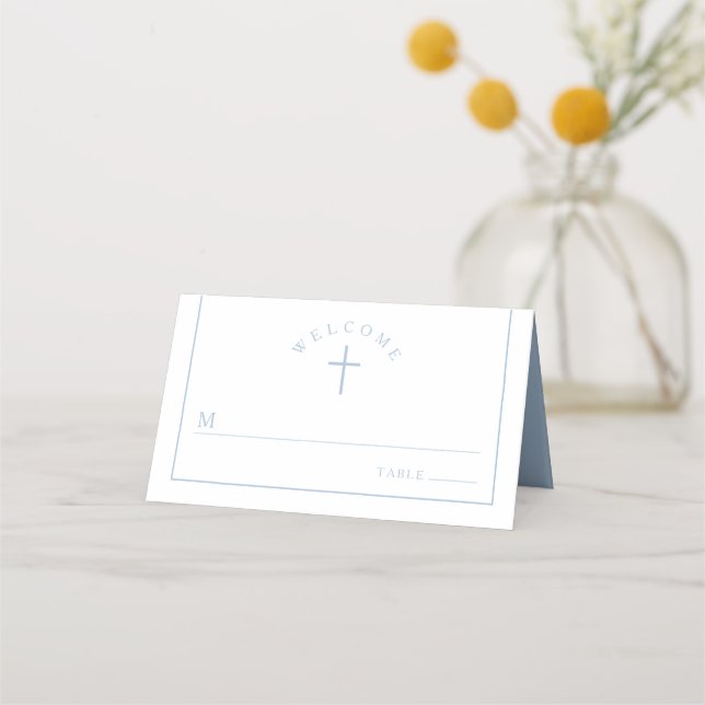 Elegant Baby Blue Cross Boy Baptism Platzkarte (Vorderseite)
