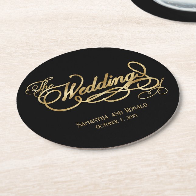Elegant Black and Faux Gold Calligraphy Wedding Runder Pappuntersetzer (Angewinkelt)