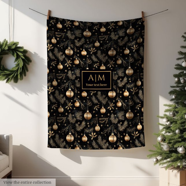 Elegant black and gold watercolor monogram throw fleecedecke (Elegant black and gold watercolor monogram throw Fleece Blanket)