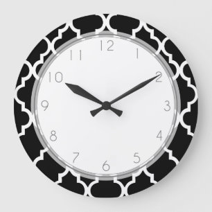 Elegant Black and White Quatrefoil Pattern Große Wanduhr