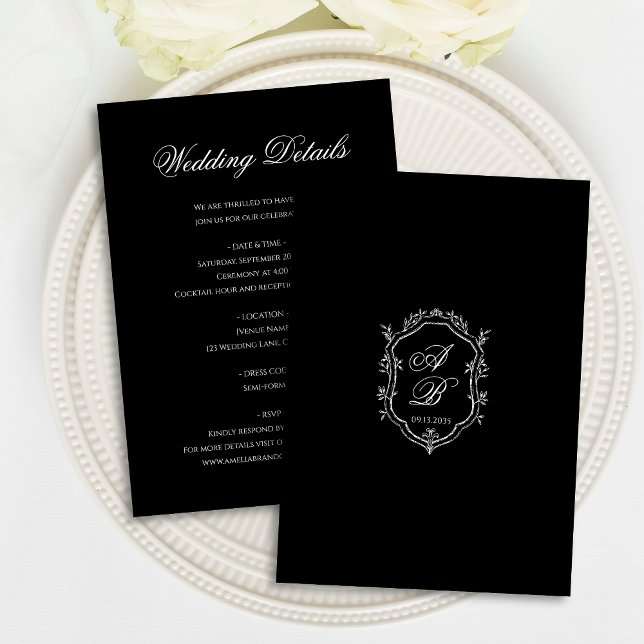 Elegant Black Floral Crest Monogram Script Wedding Begleitkarte (Von Creator hochgeladen)