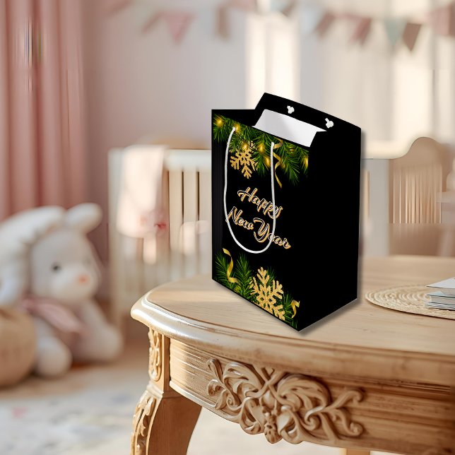 Elegant Black & Gold New Year Gift Bag Mittlere Geschenktüte (Von Creator hochgeladen)