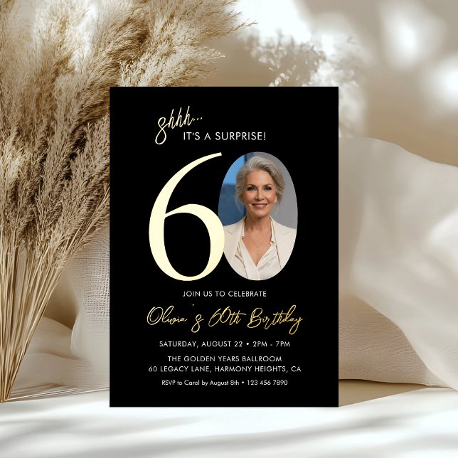 Elegant Black Gold Surprise 60th Birthday Photo Folieneinladung (Von Creator hochgeladen)