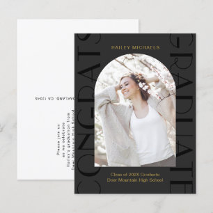 Élégant Black Graduation Party Photo Invitation