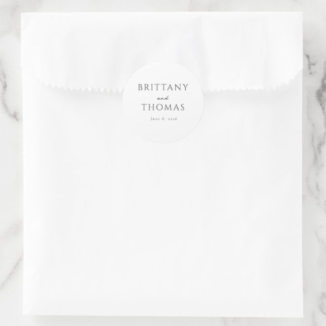 Elegant Black Minimalist Calligraphy Runder Aufkleber (Tasche)
