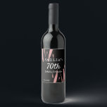 Elegant Black Pink Watercolor 70th Happy Birthday Weinetikett<br><div class="desc">Elegantes Black Pink Watercolor 70. Happy Birthday Wine Label. Personalisieren Sie es mit Ihrem Namen und Alter.</div>