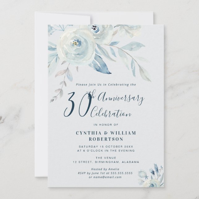 Elegant blauer Blumen 30. Hochzeitstag Einladung (Vorderseite)