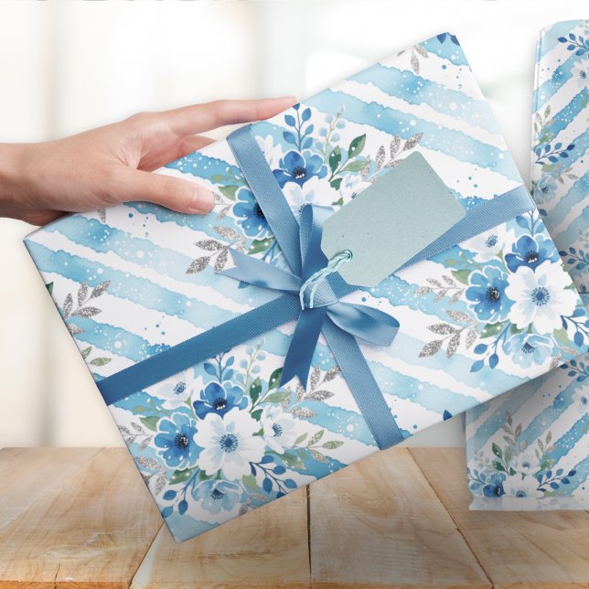 Elegant Blue Floral Watercolor Pattern Geschenkpapier (Coastal blue and white striped floral gift wrapping paper in a watercolor style)