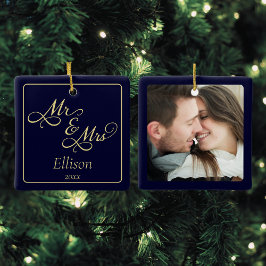 Elegant Blue Gold Mr. und Mrs. 1 Weihnachten Keramikornament
