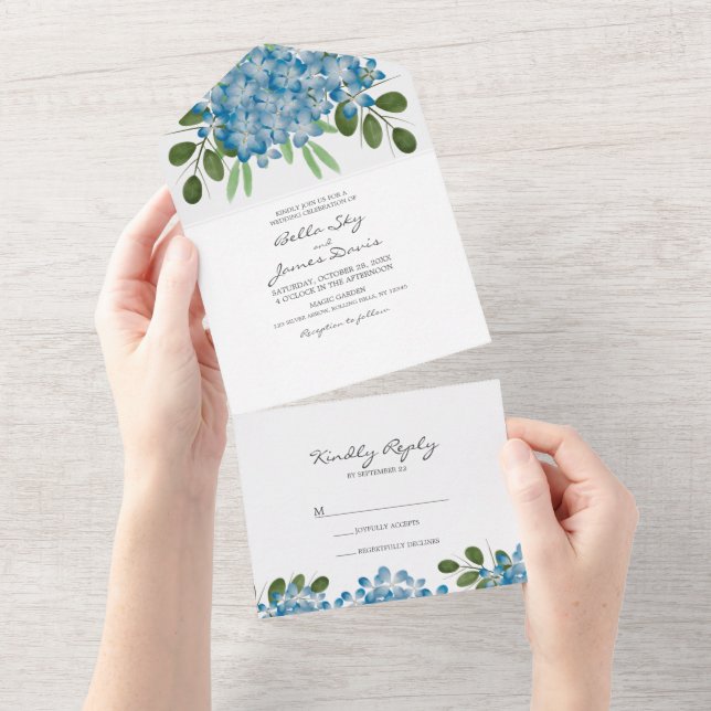 Elegant Blue Hydrangea All in One Wedite Einladung (Abreißen)