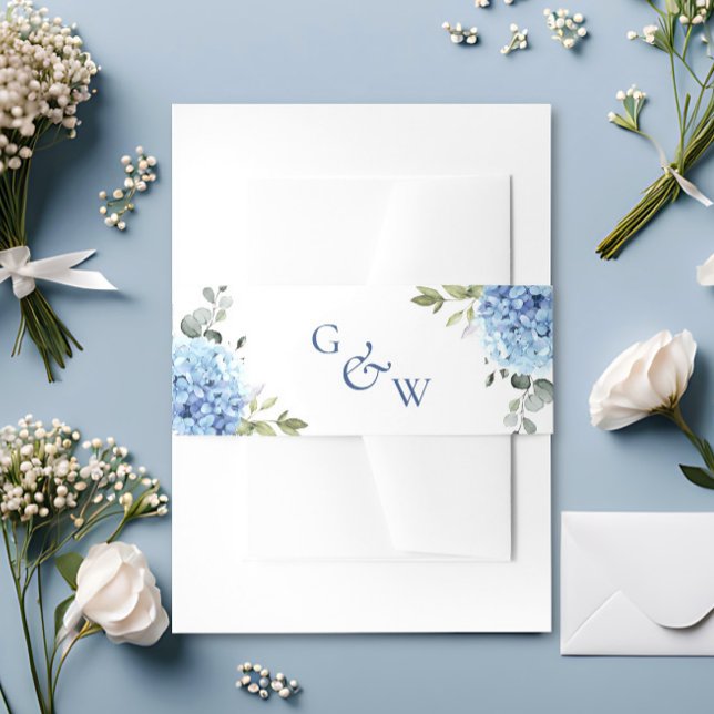 Elegant Blue Hydrangea Eucalyptus Monogram Wedding Einladungsbanderole (Von Creator hochgeladen)