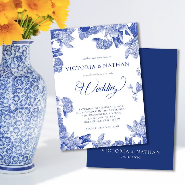Elegant Blue White Floral Chinoiserie Hochzeit Einladung (Von Creator hochgeladen)