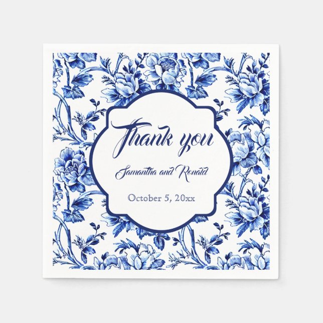 Elegant Blue White Floral Toile Hochzeit Serviette (Vorderseite)