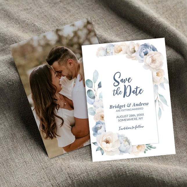 Elegant Blue White Floral Wedding Save The Date (Von Creator hochgeladen)