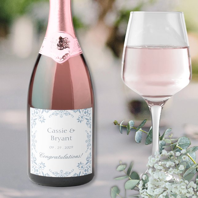 Elegant Blue & White stilvoller Brautsekt (elegant blue and white labels for champage bottles with bride and groom name date and congratulation)