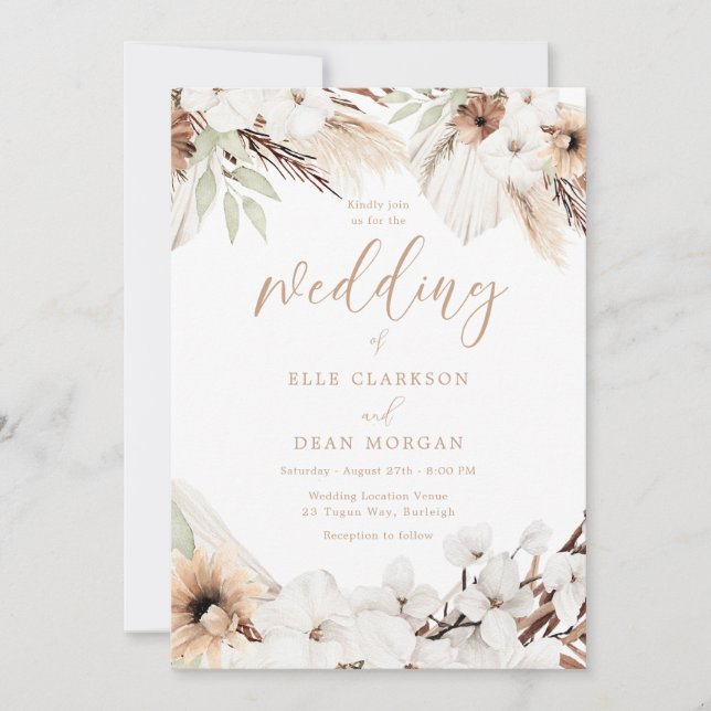 Elegant Boho White Floral All Seasons Wedding Einladung (Vorderseite)