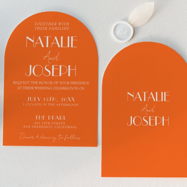 Elegant Bold Orange Stylish Retro Arched Wedding  Einladung (Von Creator hochgeladen)